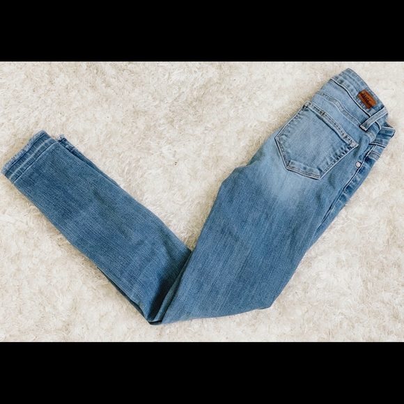 Paige vertugo crop size 24 still look great! - Picture 4 of 6